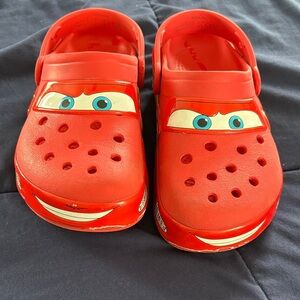 CROCS Kids Red Lightning McQueen Clogs